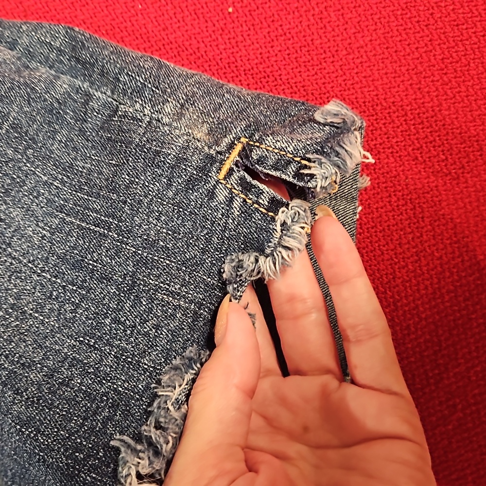 SEVEN 7 size 12 Weekend Short distressed color frayed cut off hem EUC - Picture 5 of 13